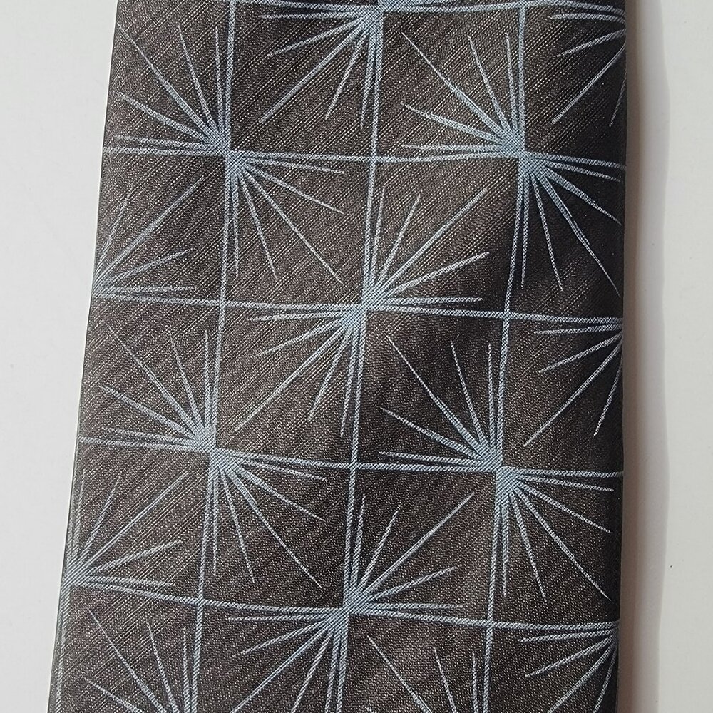 CHANEL Men's Vintage Tie 100% Silk Made in Italy Dark Grey w/ light blue pattern - Picture 5 of 6
